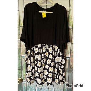 NEW Black Contrast Floral Baby Doll Top Tunic Plus 3X Hi Lo Daisy Curvy Flowy